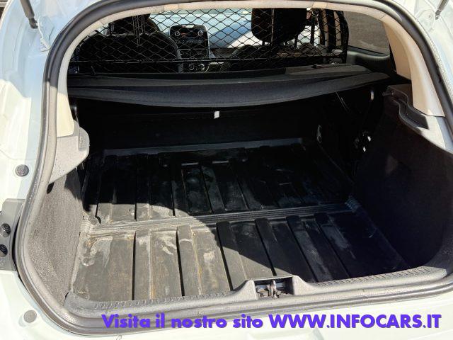 RENAULT Clio VAN 1.5 dCi 75CV - AUTOCARRO 2 POSTI