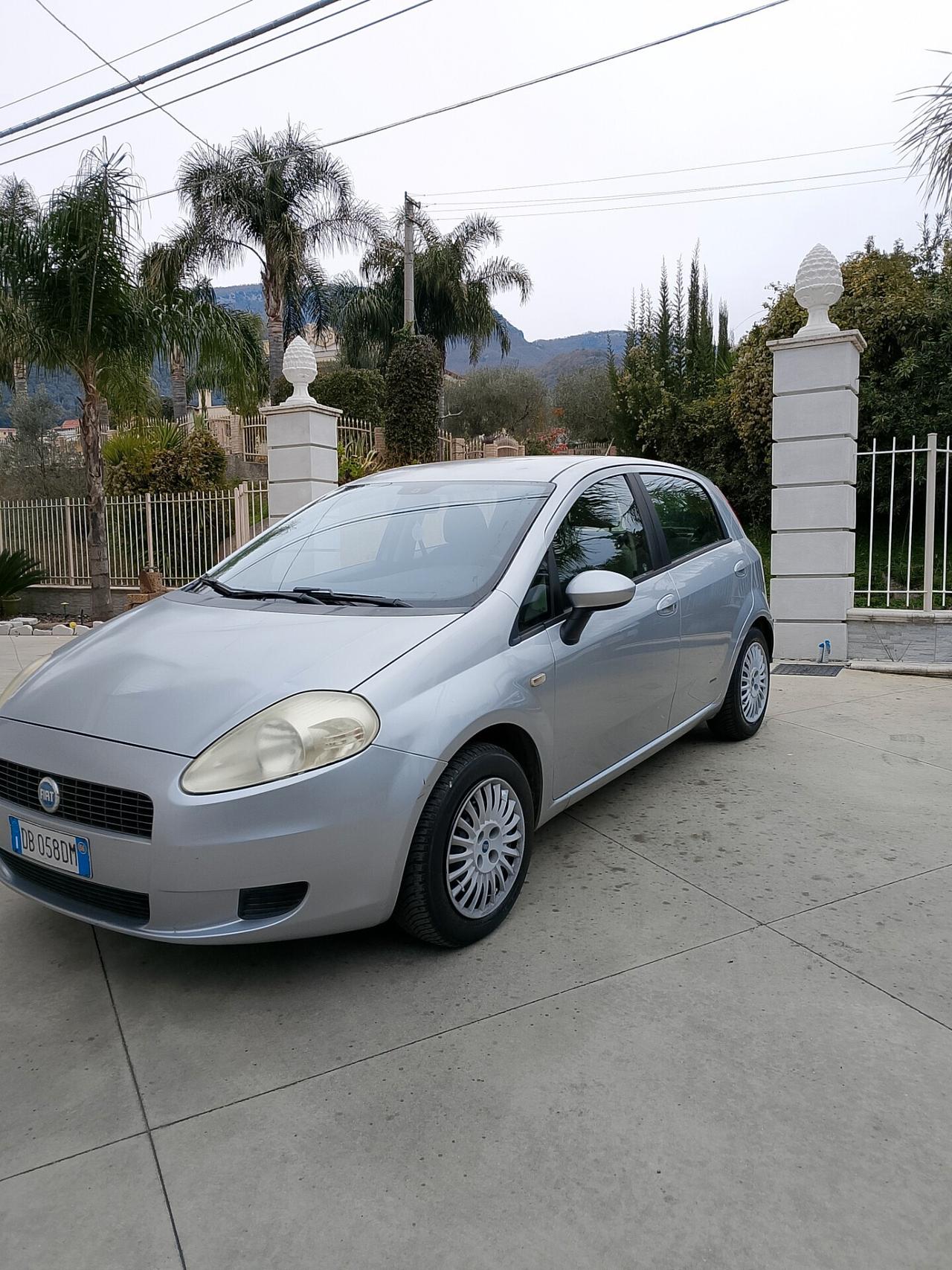 Fiat Grande Punto 1.4 benzina GPL