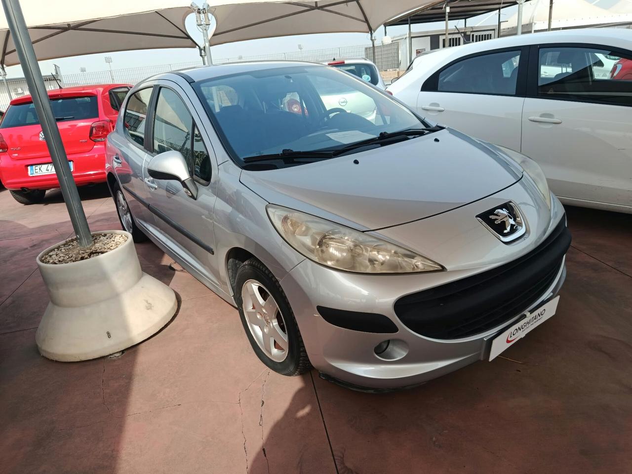 Peugeot 207 1.4 HDi 70CV 5p. ONE Line
