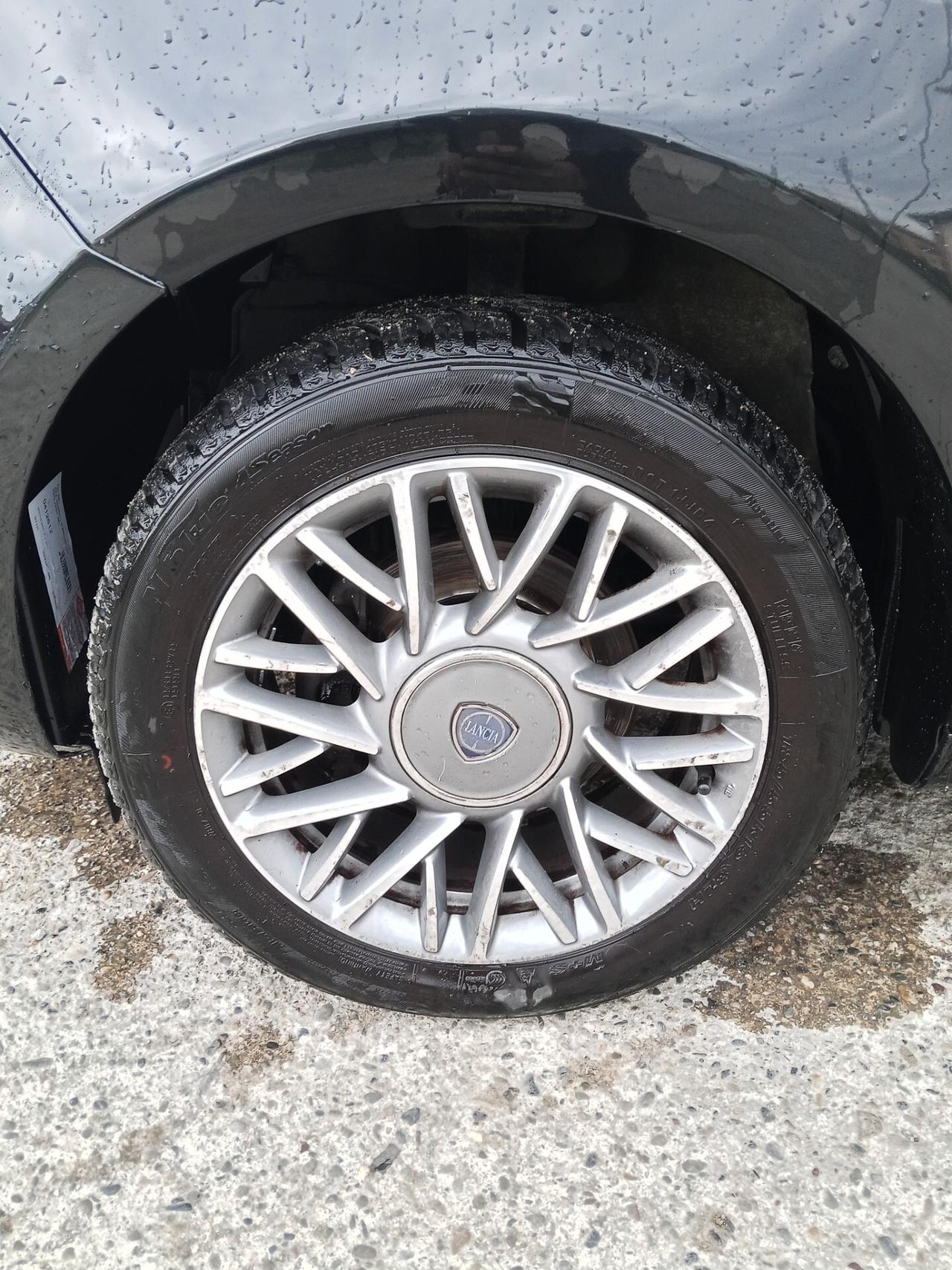 Lancia Ypsilon 1.3 MJT 16V 95 CV 5 porte S&S Platinum