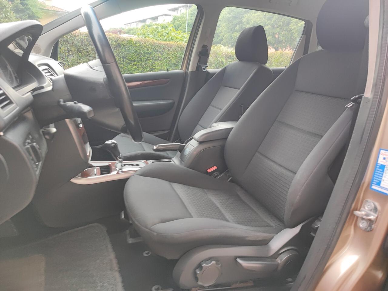 Mercedes-benz B 170 Sport 1.7 Benz automatico neopatentati