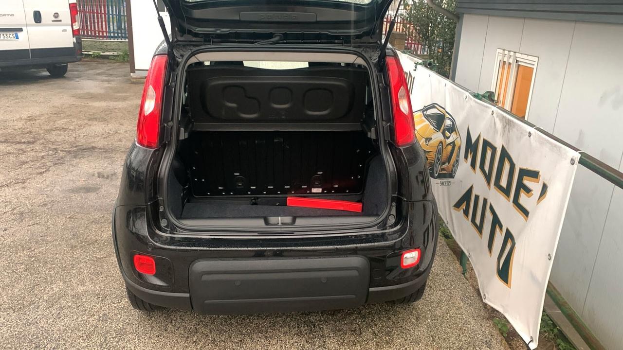 Fiat Panda 1.0 FireFly S&S Hybrid Pandina