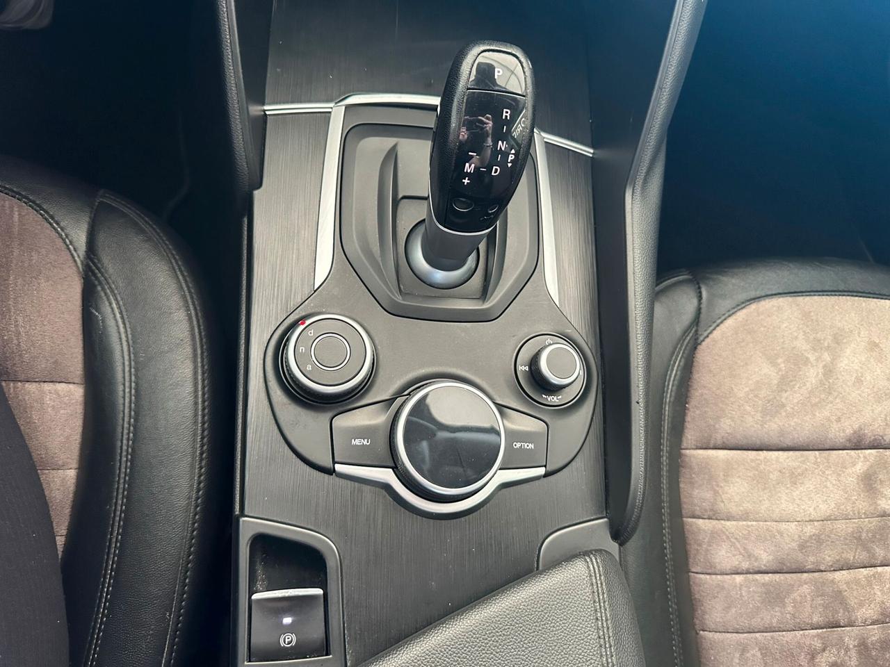ALFA ROMEO GIULIA 2.2 180CV SUPER 03/2017