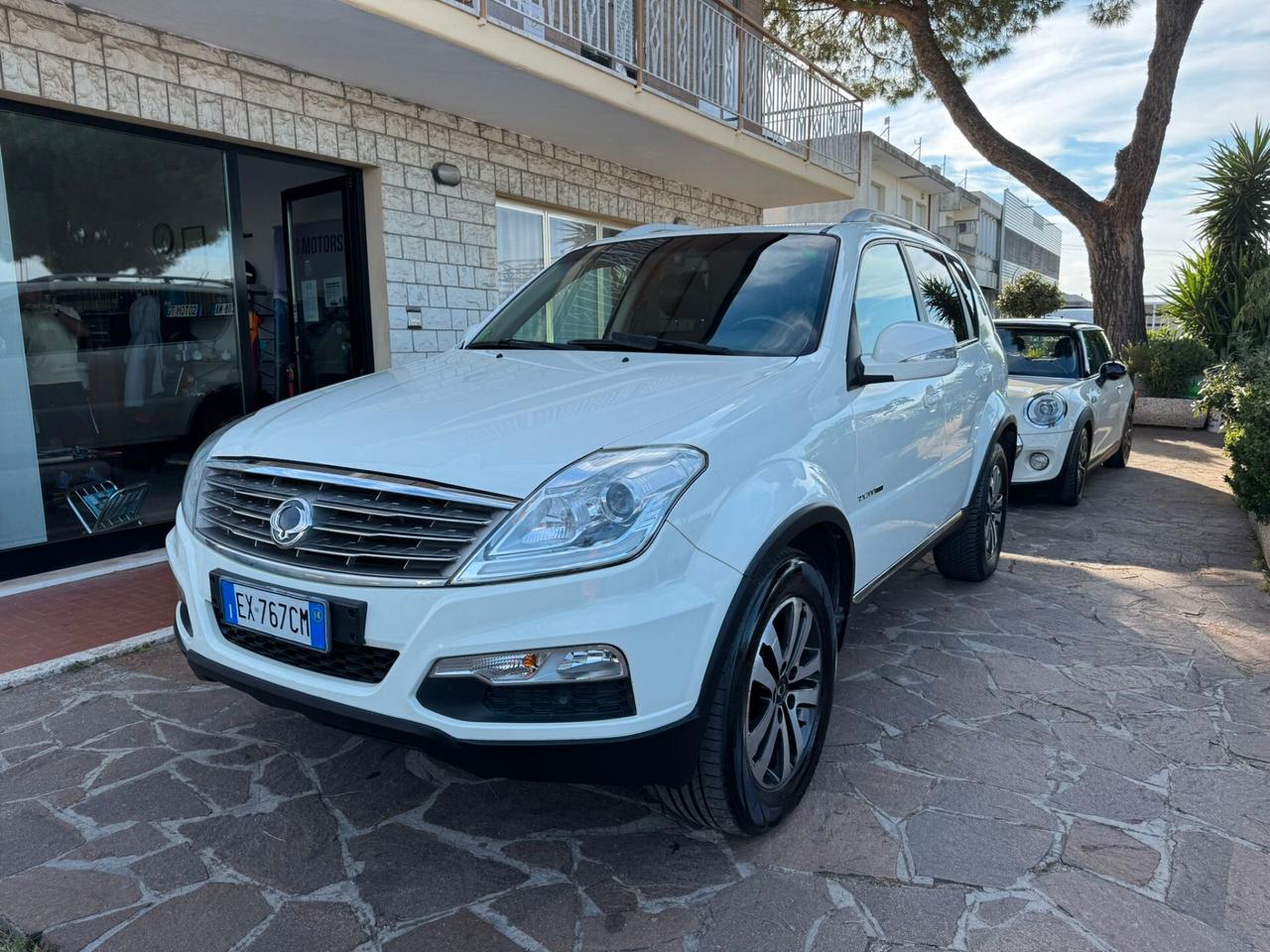 Ssangyong Rexton W 2.0 Xdi 4WD 7 POSTI