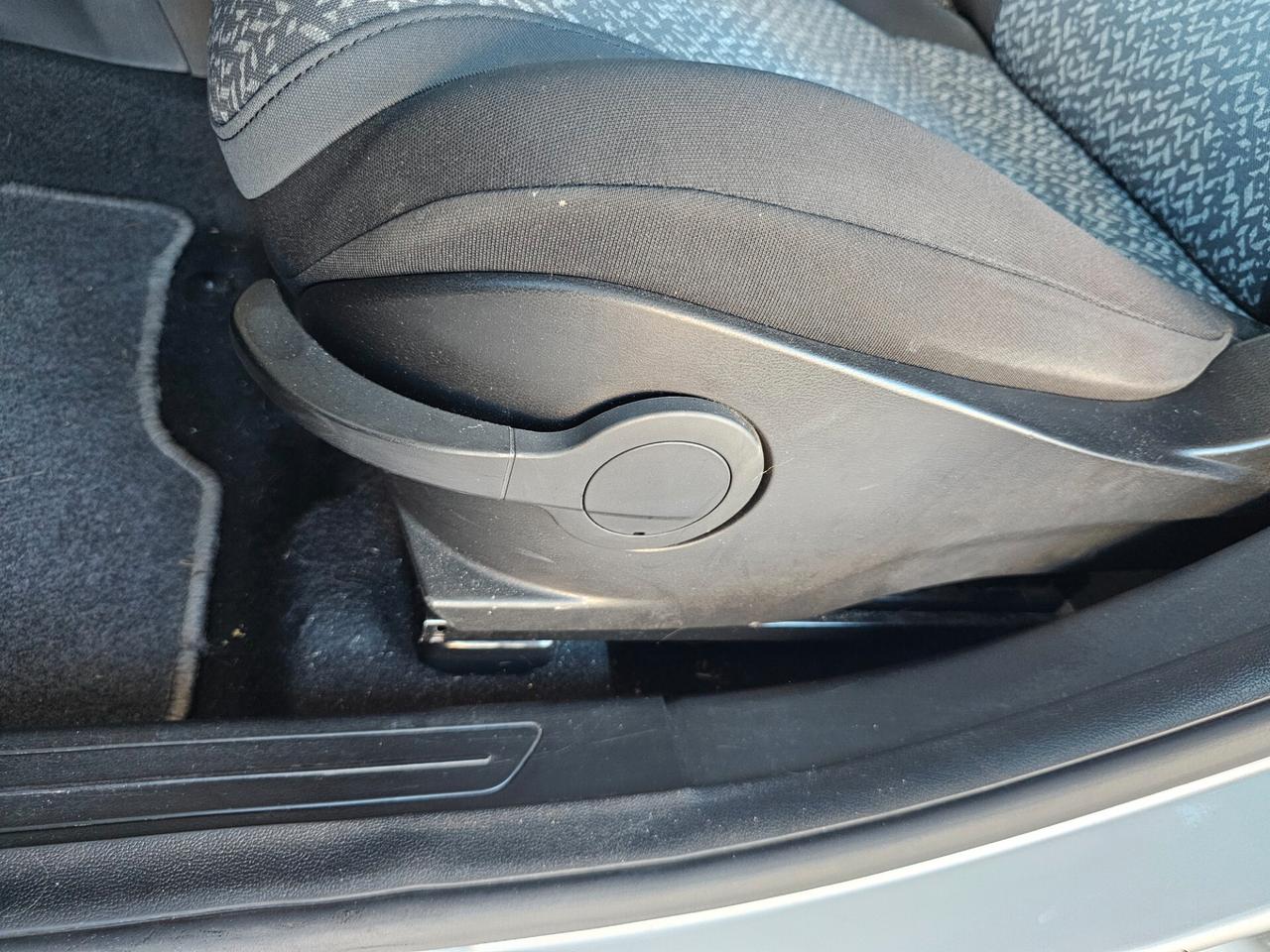 Lancia Ypsilon 1.2 69 CV 5 porte S&S Elefantino Blu