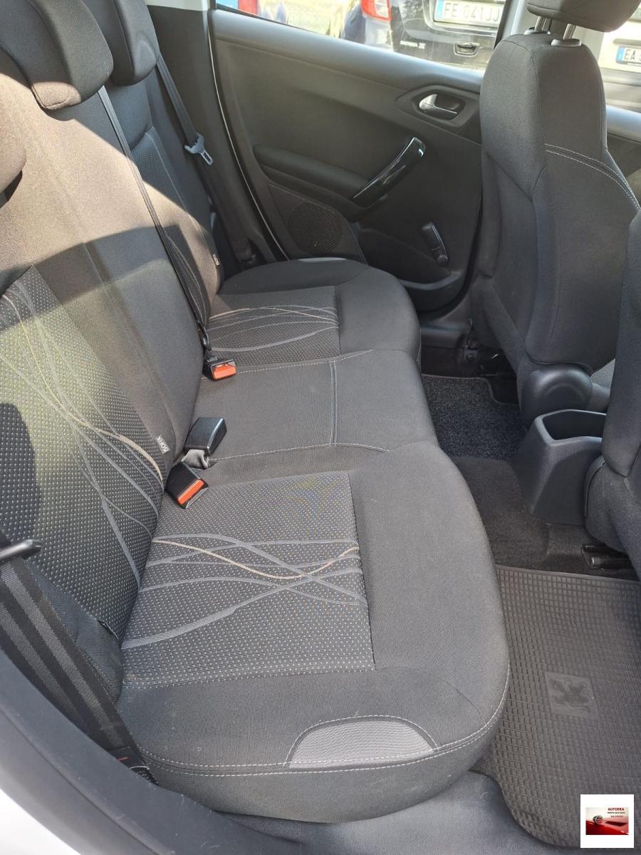 PEUGEOT - 208 - 1.2 e-VTi 82 CV S&S rob. 5p. Allure