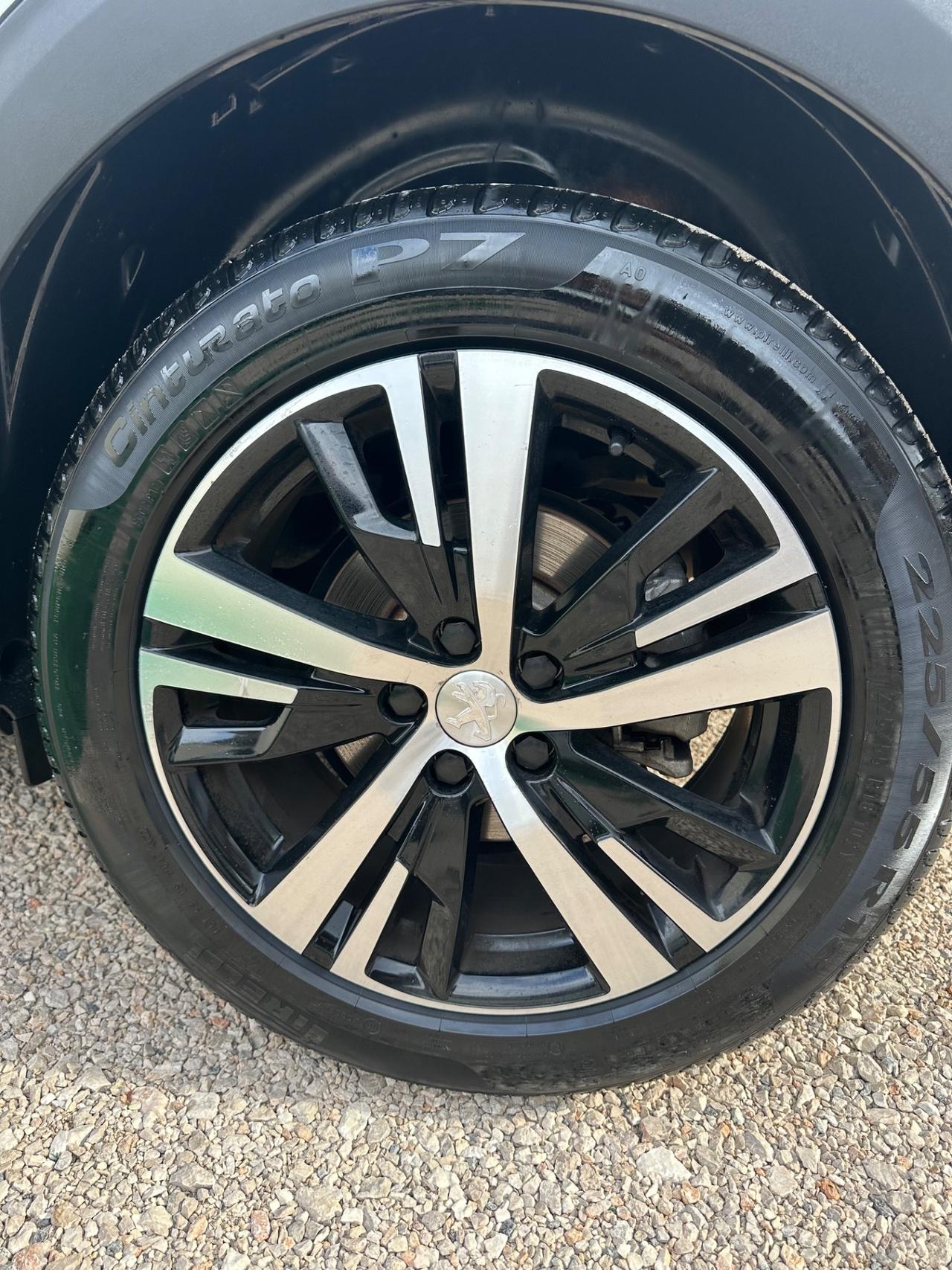 Peugeot 3008 BlueHDi 130 S&S EAT8 GT