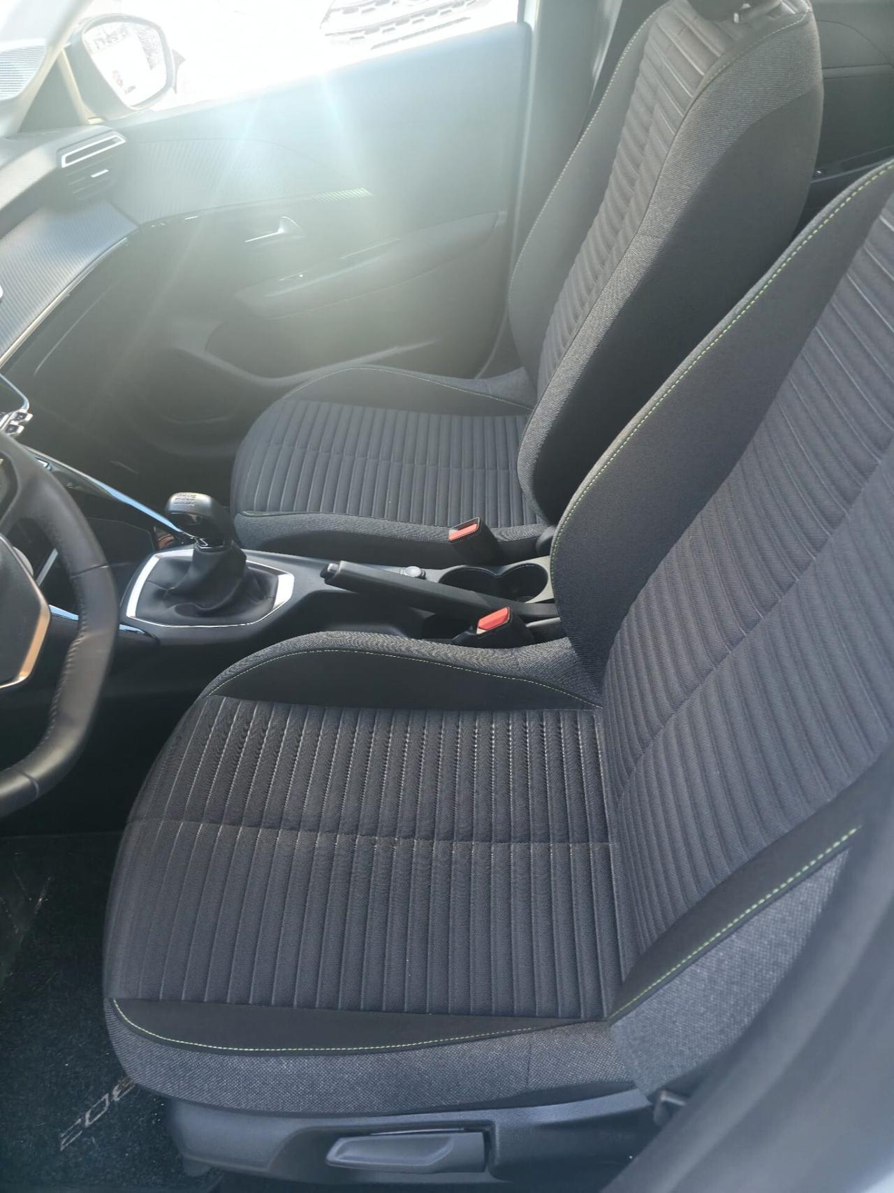 Peugeot 208 PureTech 75 Stop&Start 5 porte Active