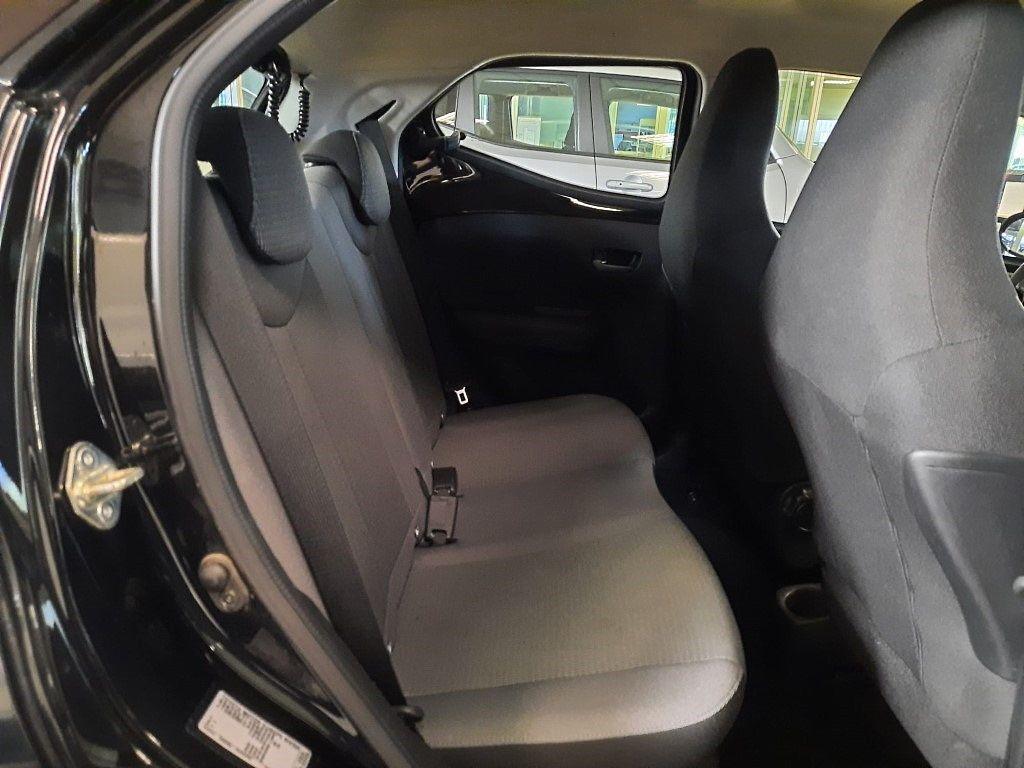TOYOTA AYGO CONNECT X-COOL 1.0 M-MT (72 CV)