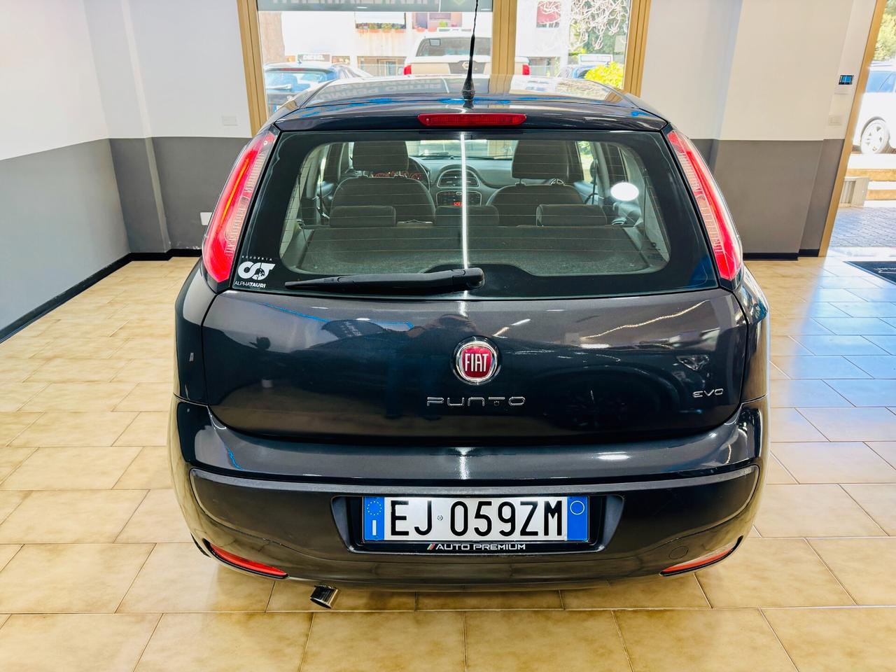 Fiat Punto 1.3 Mjt 95 CV 5 porte Distribuz. Nuova