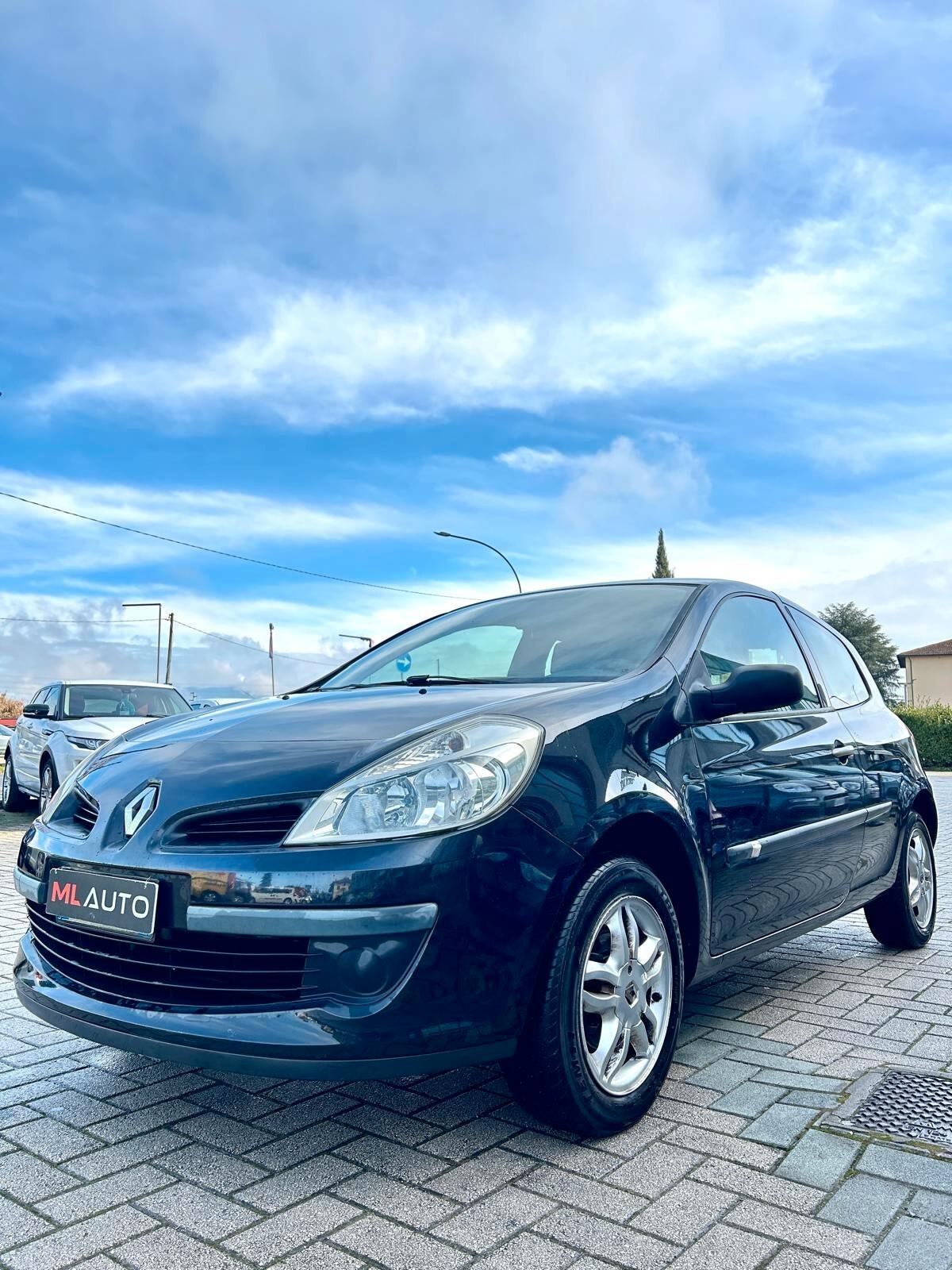 Renault Clio 1.2 16V 3 porte Dynamique - ok neopatentato
