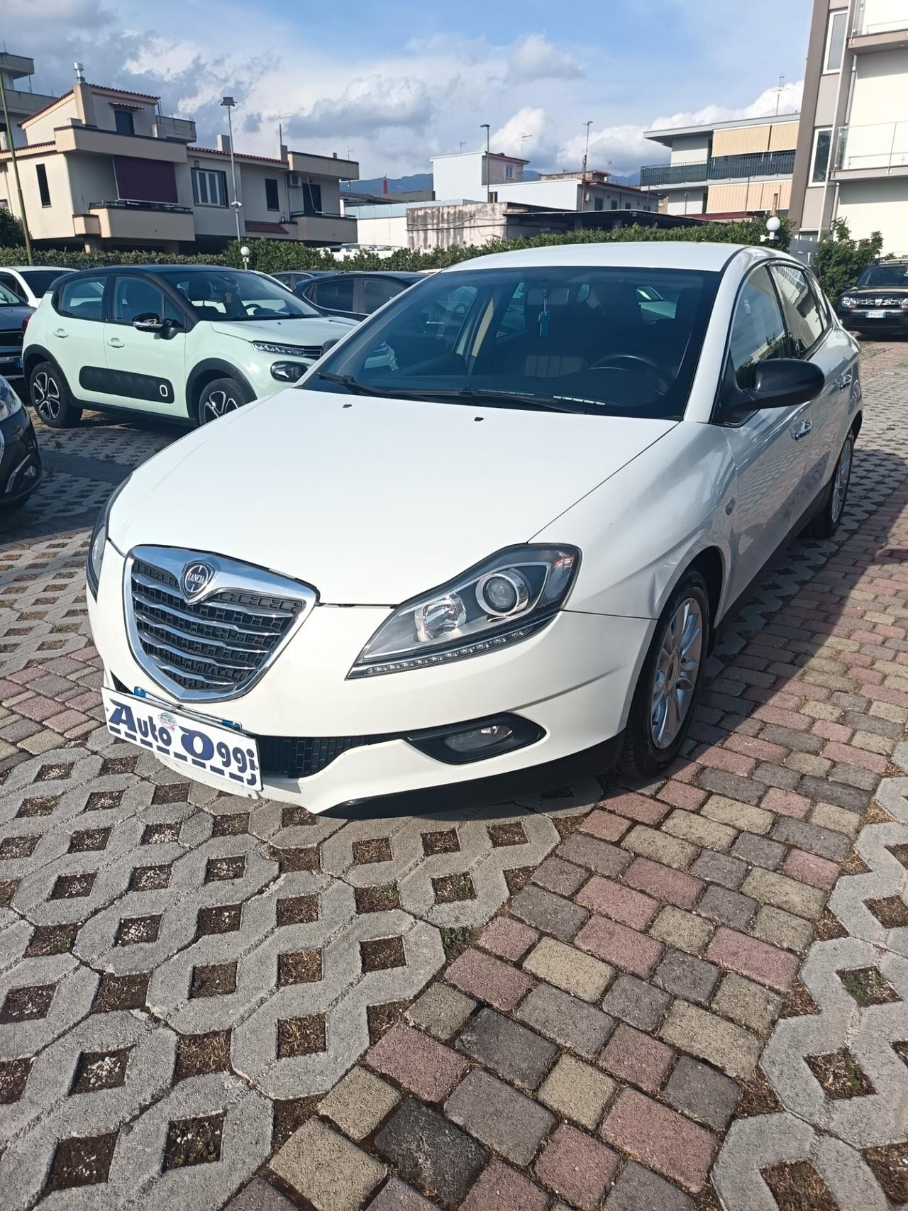 Lancia Delta 1.4 T-Jet 120 CV Silver Ecochic GPL