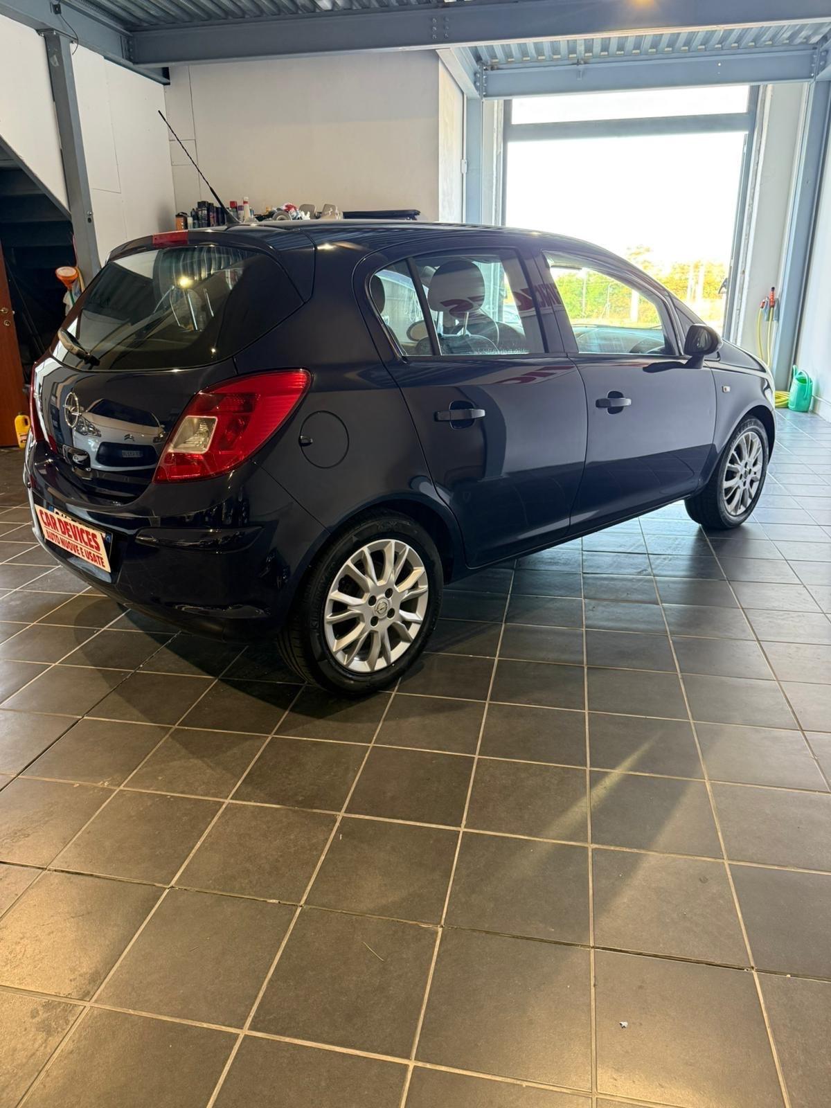 Opel Corsa 1.2 - BENZINA-UNICO PROPRIETARIO