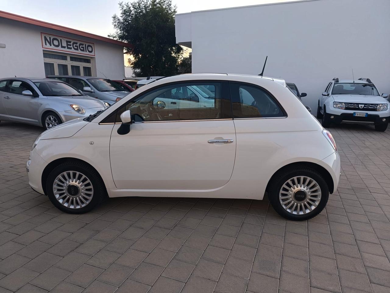 Fiat 500 1.2 Lounge - anno 2012
