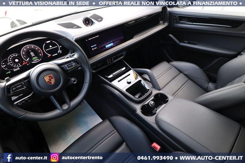 Porsche Cayenne Coupè 3.0 V6 Coupè E-Hybrid Black Edition Sport Design