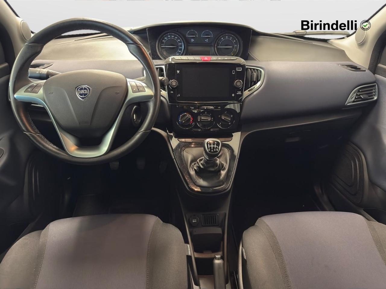 LANCIA Ypsilon 3ª serie - Ypsilon 1.0 FireFly 5 porte S&S Hybrid Gold