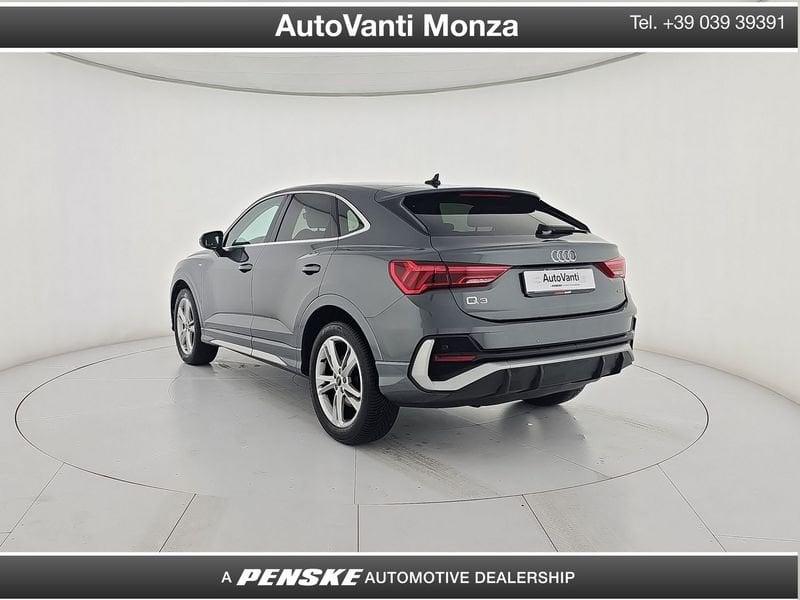 Audi Q3 Sportback 40 TDI quattro S tronic Business Plus