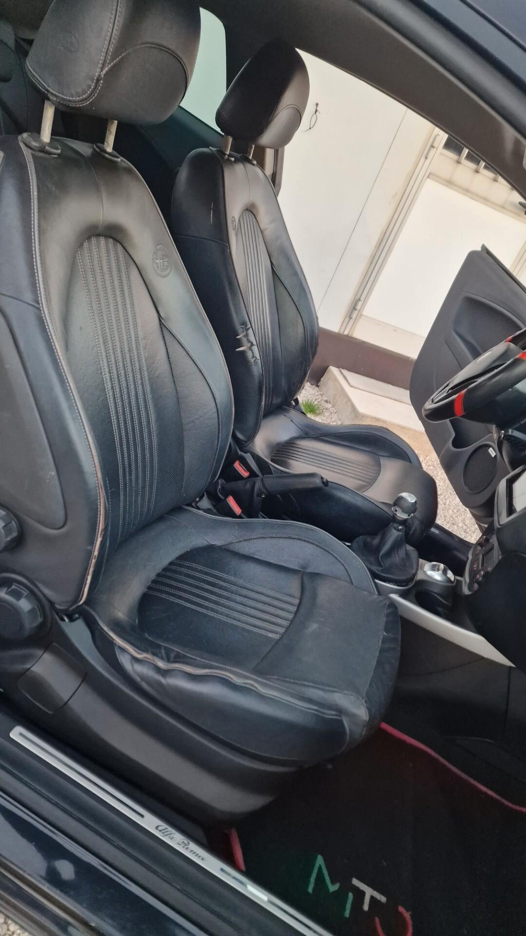 Alfa Romeo MiTo 1.6 JTDm S&S Distinctive Sport Pack