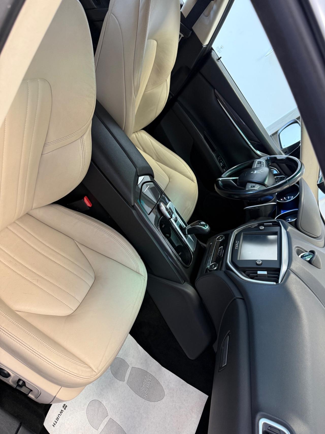 Maserati Ghibli V6 Diesel 275 CV