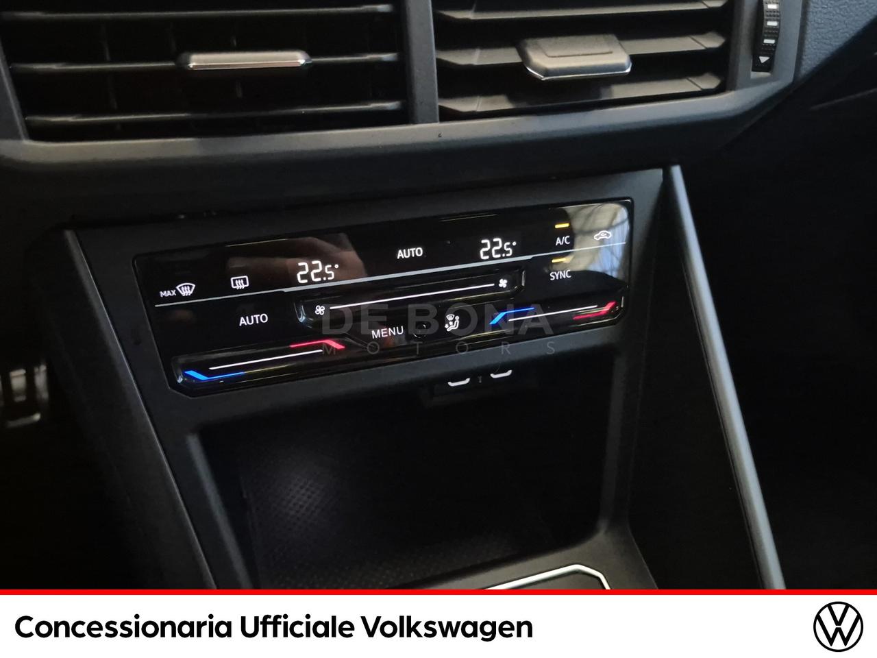 Volkswagen Taigo 1.0 tsi r-line 115cv