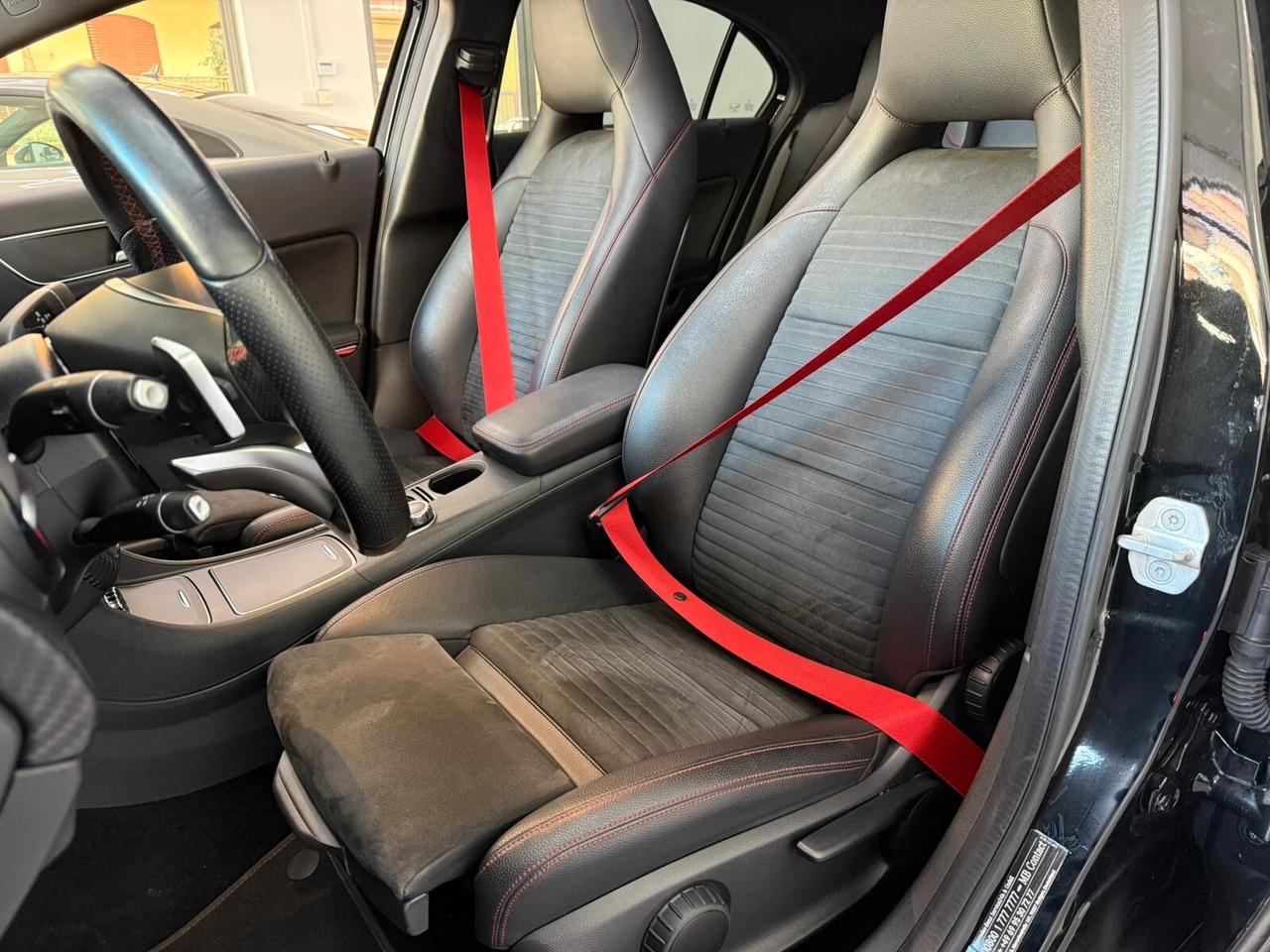 Mercedes-benz A 250 4Matic Automatic Premium