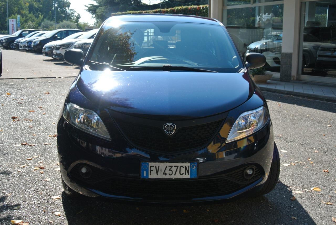 Lancia Ypsilon 1.2 69 CV 5 porte GPL Ecochic Elefantino Blu