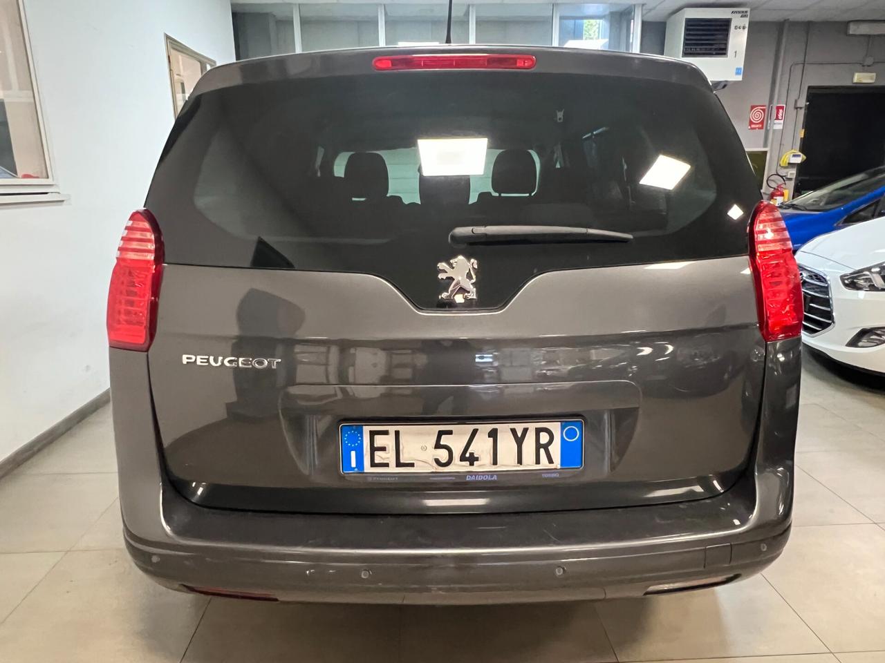 Peugeot 5008 1.6 HDi 112CV Business