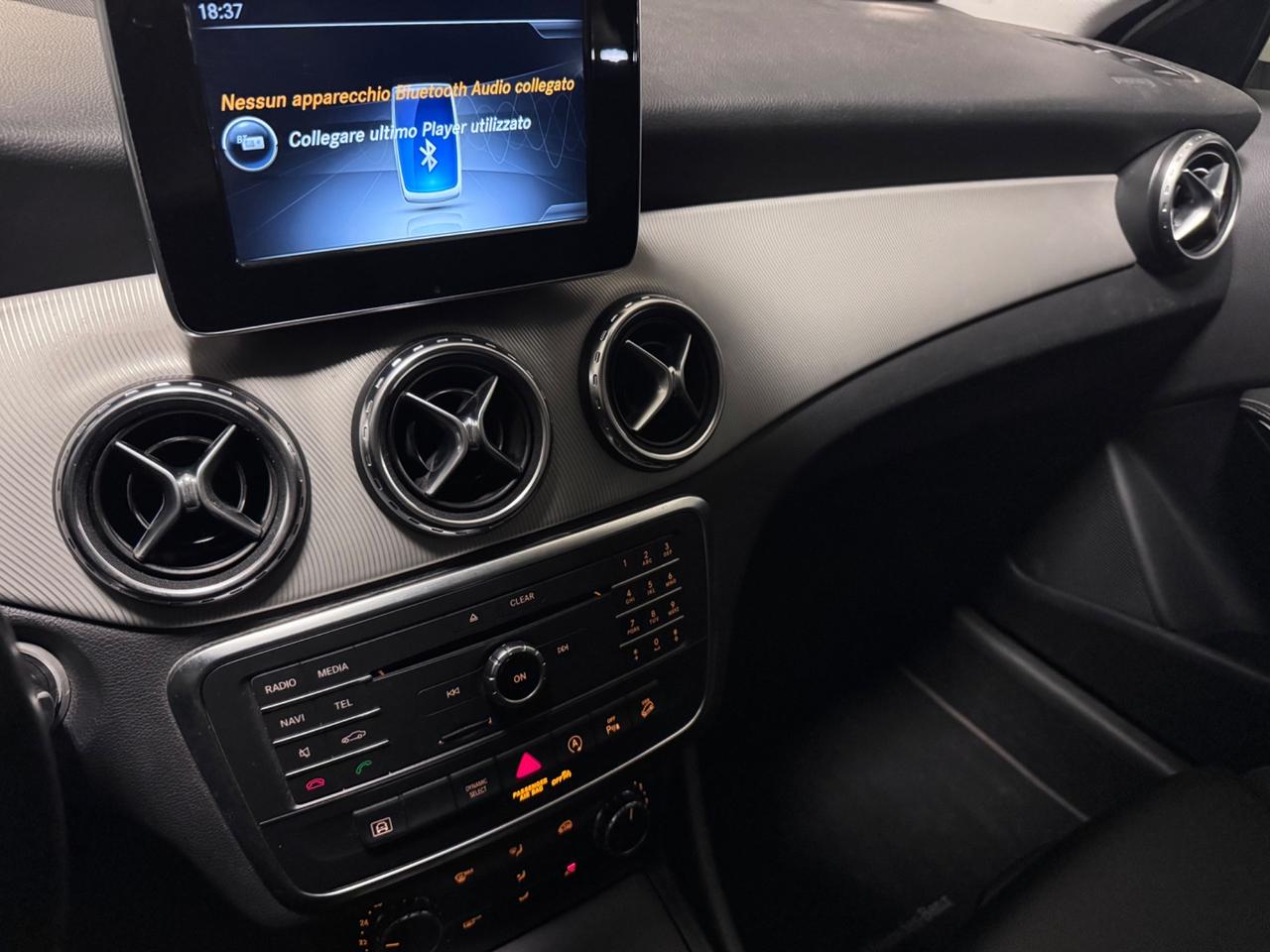 Mercedes-benz GLA 220 d Automatic 4Matic Premium