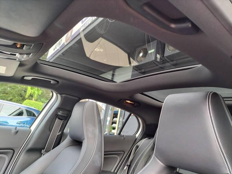 Mercedes Classe GLA 200 d Premium auto