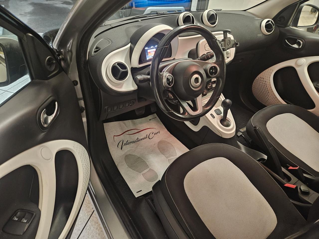 SMART ForFour AUTOMATICA 5porte PASSION