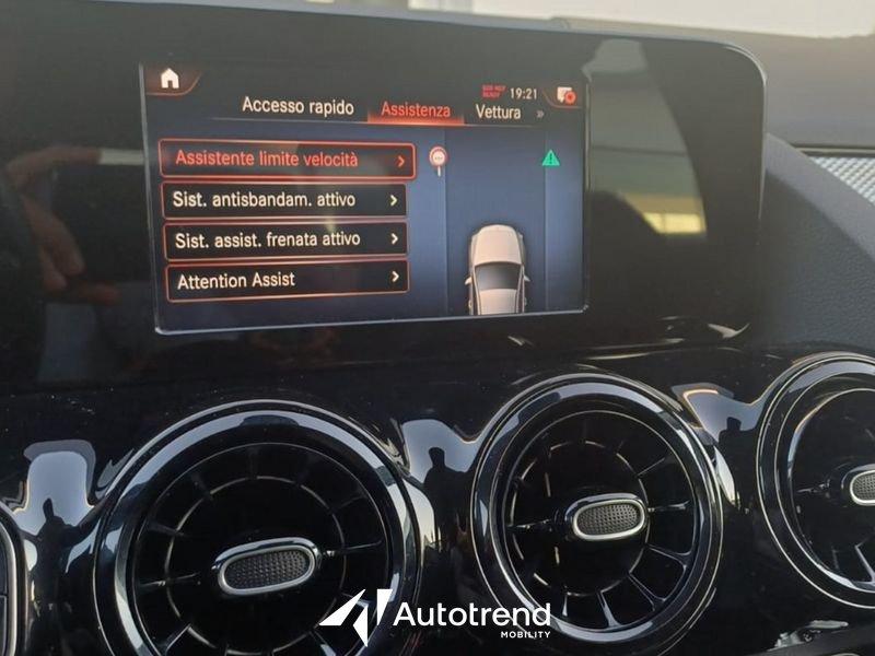 Mercedes-Benz Classe B B 180 d 116 CV Automatica NAVI Executive