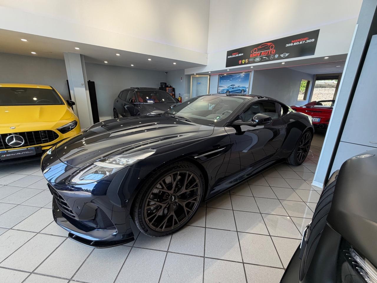 Aston Martin DB12 V8 Coupé