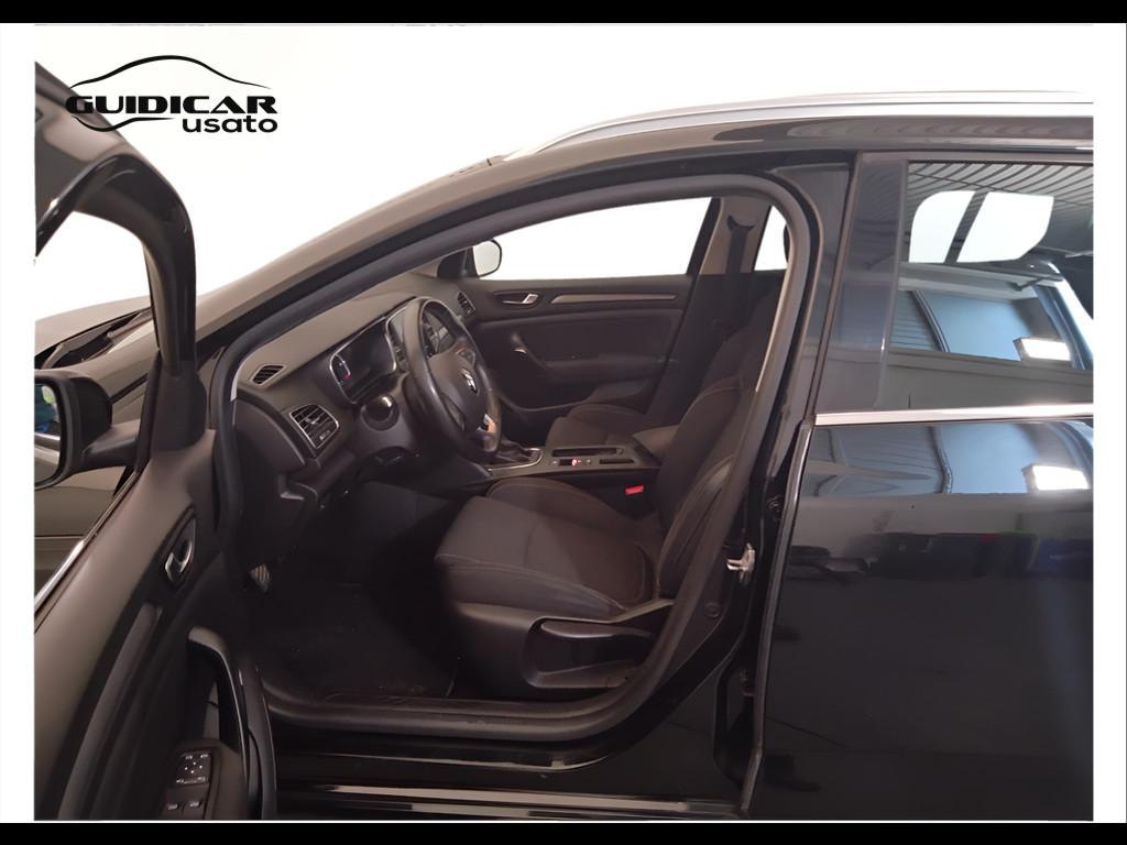RENAULT Megane IV 2020 Sporter - Megane Sporter 1.5 blue dci Busines