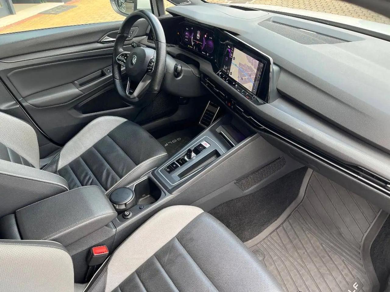 Volkswagen Golf 2.0 TDI DSG GTD