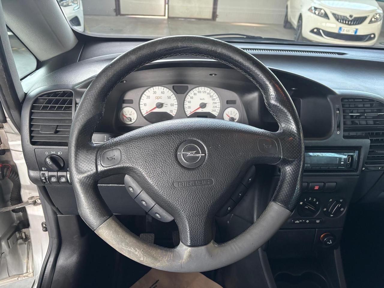 Opel Zafira 2.0 Turbo 16V cat OPC