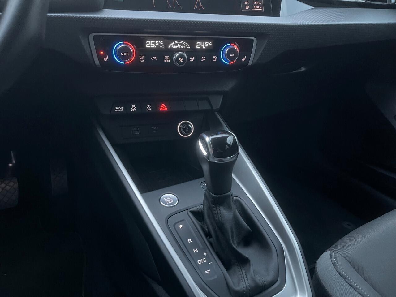 Audi A1 citycarver 30 TFSI S tronic Admired