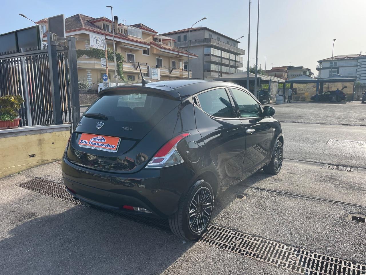 LANCIA YPSILON 1.0 HYBRID 70 (CV) 2022