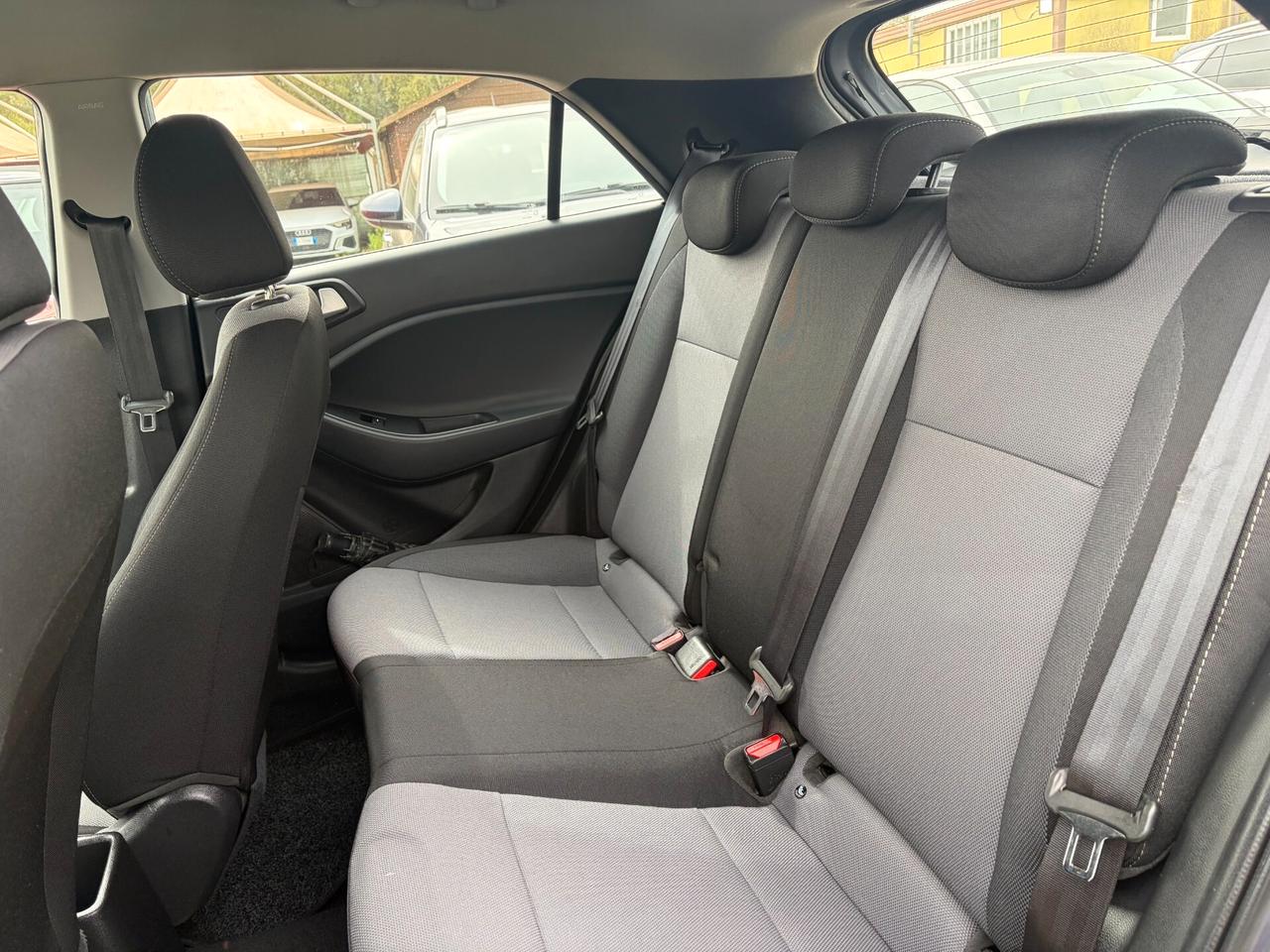 HYUNDAI I20 1.1 CRDI ANNO 2017 134.000 KM GARANTITA