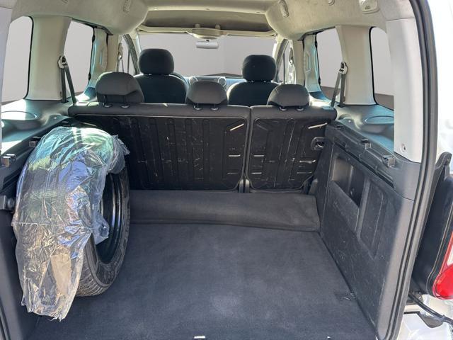 PEUGEOT Partner Tepee BlueHDi DANGEL 4x4 Active Traction Control