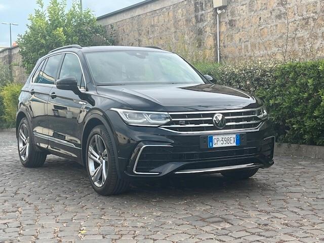 Volkswagen Tiguan 2.0 TDI 150 CV SCR DSG R-Line