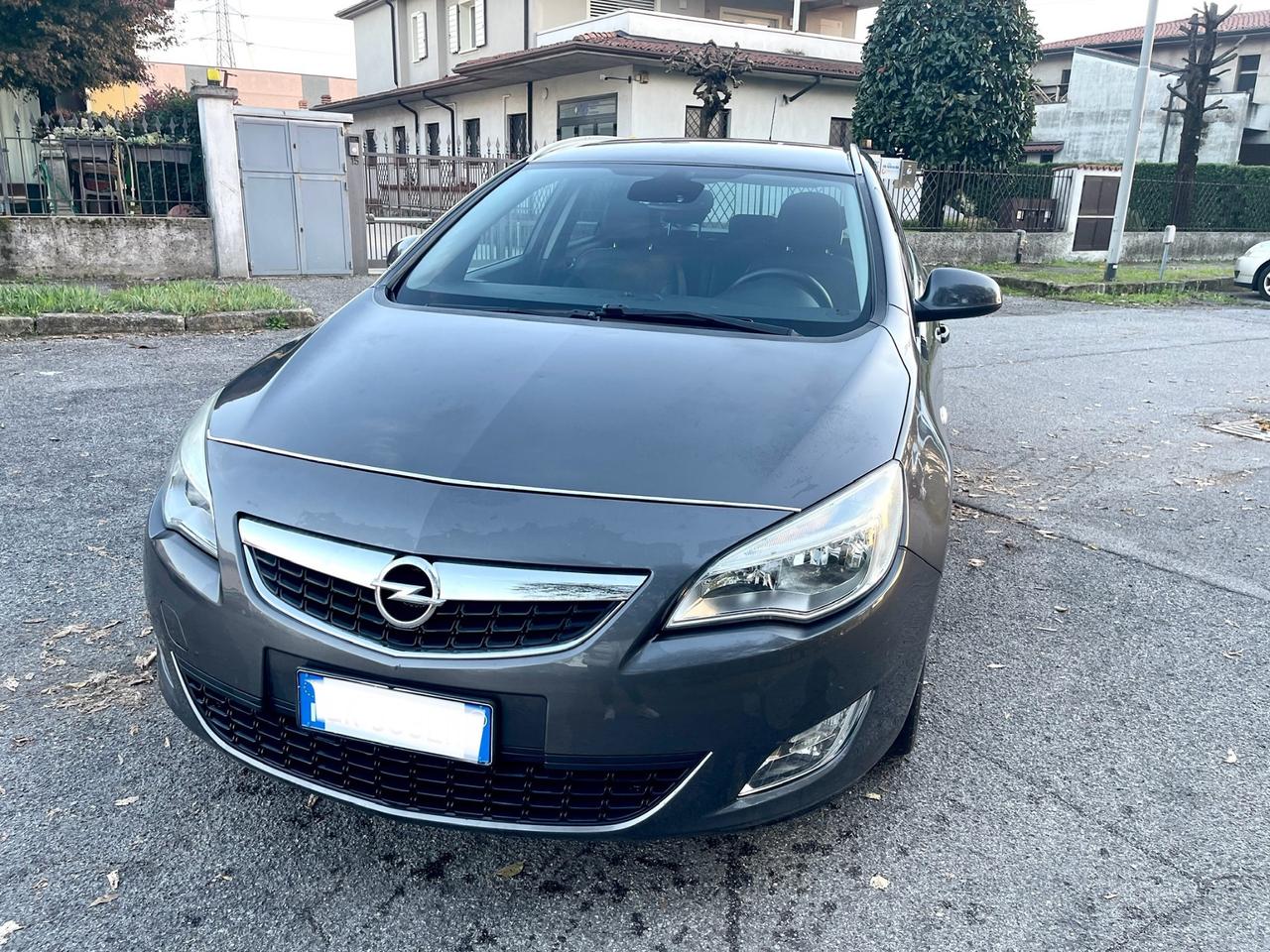 Opel Astra 1.3 CDTI 95CV S&S Sports Tourer Cosmo X Neopatentati