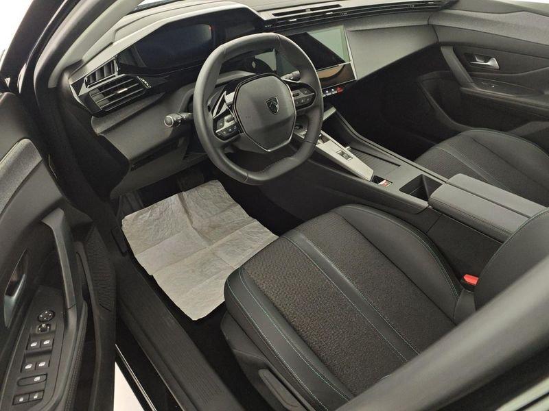 Peugeot 408 Hybrid 145 e-DCS6 Allure