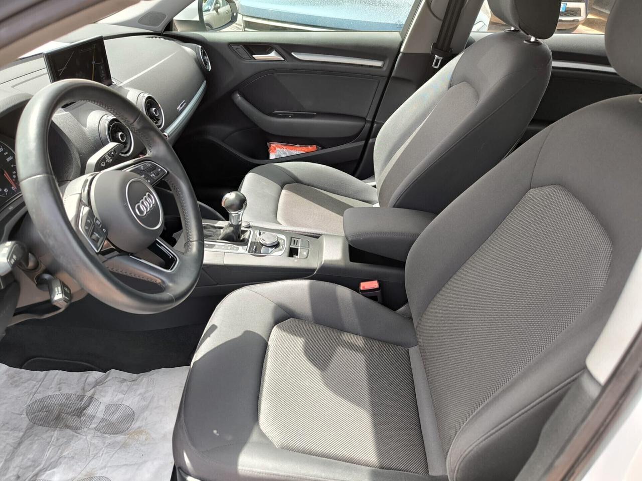 Audi A3 SPB 30 TDI S tronic Business