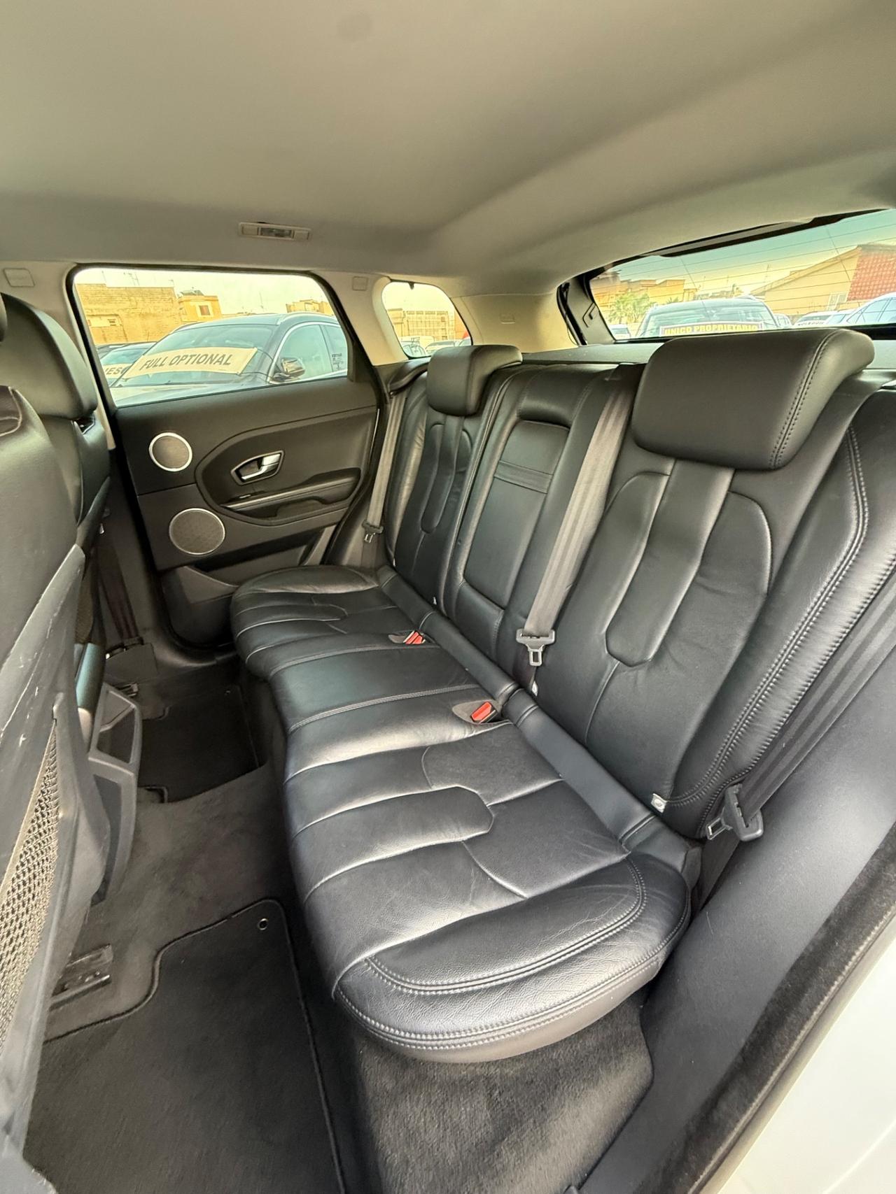 Land Rover Range Evoque 2.2 TD4 5p. Prestige