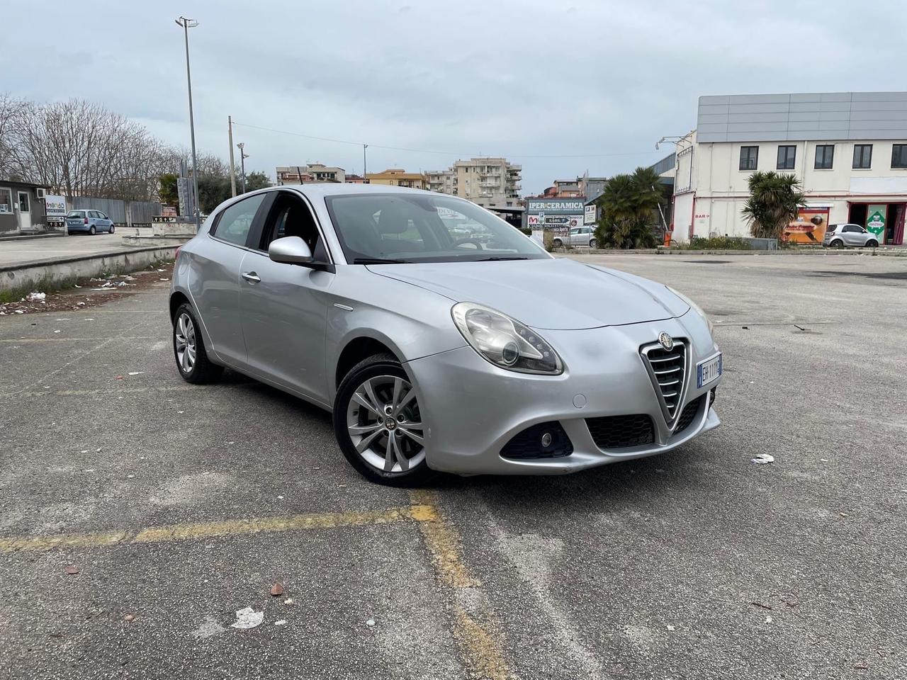 Alfa Romeo Giulietta 2.0 JTDm-2 140 CV Exclusive Full km170