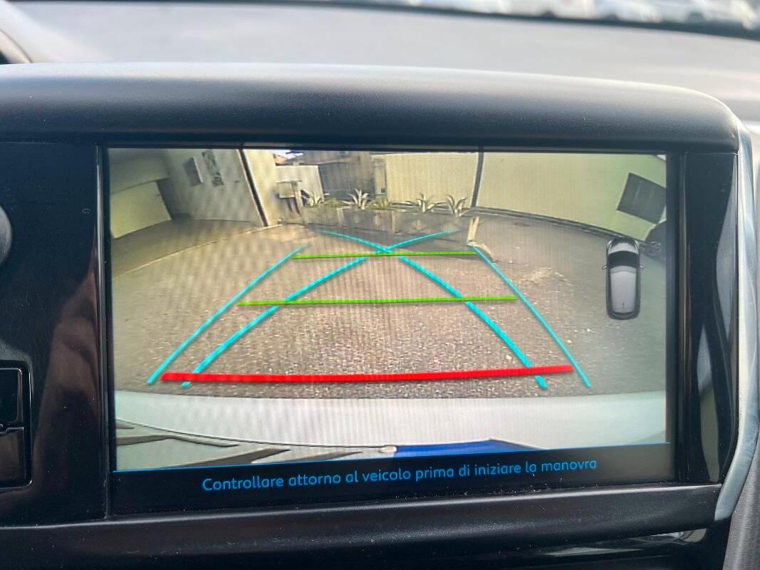 Peugeot 208 1.6 bluehdi Allure 75cv 5p