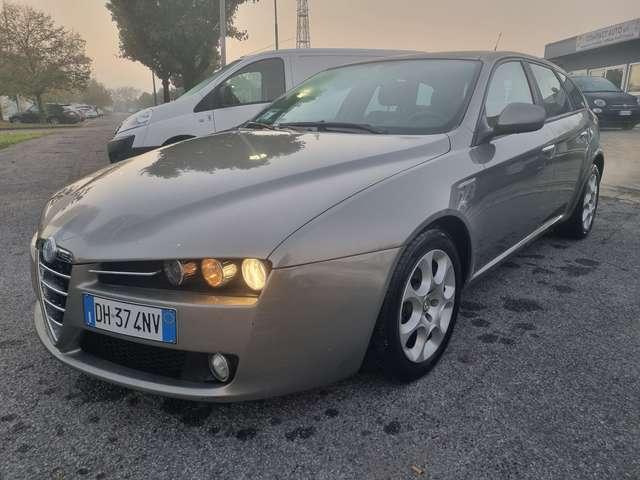 Alfa Romeo 159 159 SW 1.9 jtdm 16v Distinctive 150cv q-tronic