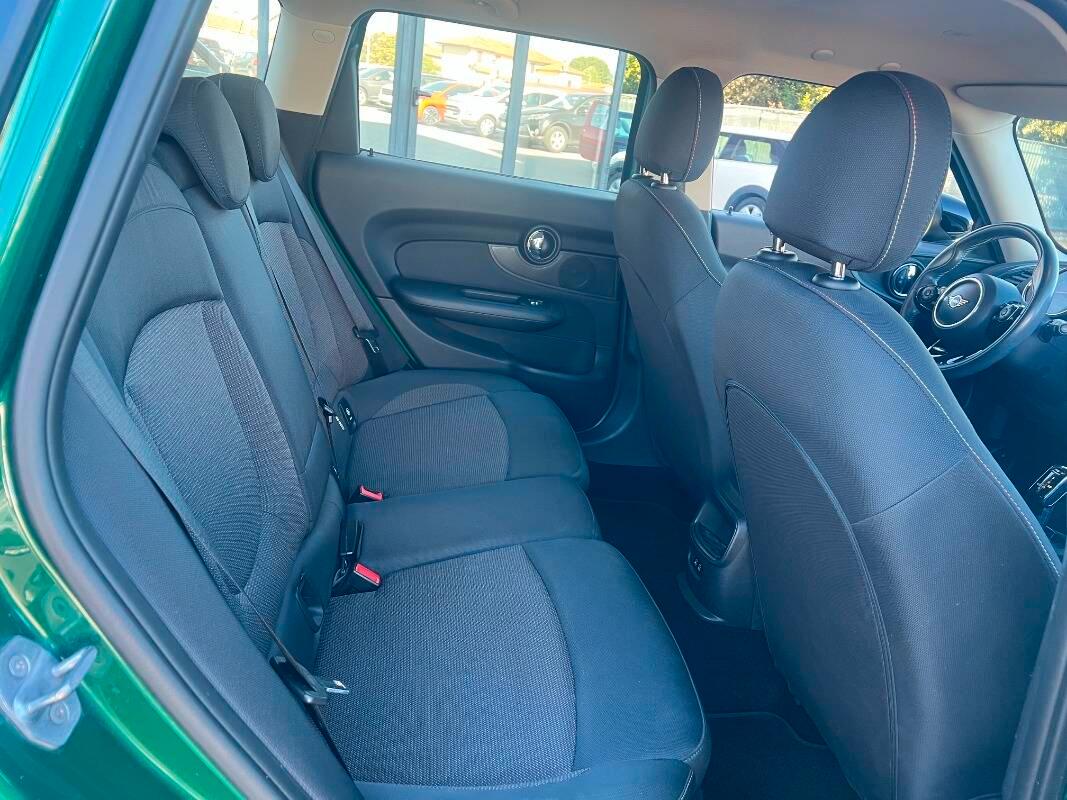 Mini Mini Clubman Clubman 2.0 Cooper D Exclusive auto
