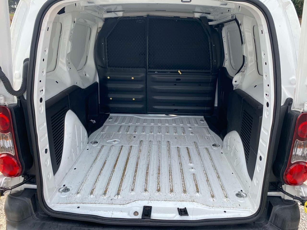 Peugeot Partner 1.6HDi 75cv Iva Inclusa