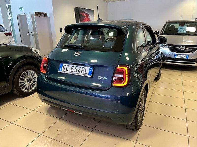 FIAT 500 La Prima Berlina